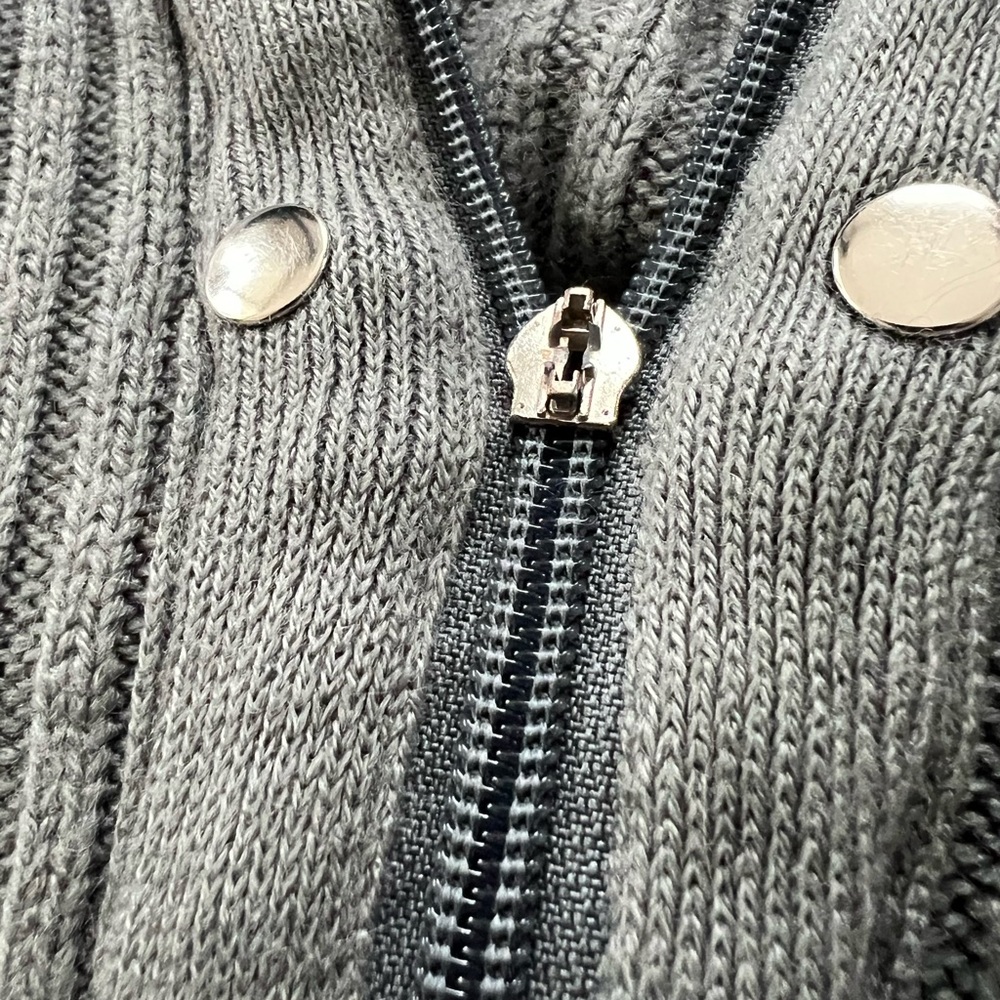 Gray Ribbed Women's Sweater - Picture 3 of 4